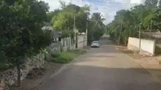 Motocicleta abandonada es hallada en José María Morelos, posiblemtente estuvo involucrada en accidente