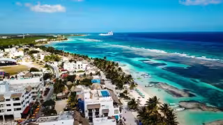 Se cobrarán 5 dólares con motivo de mejorar el estado de la zona.