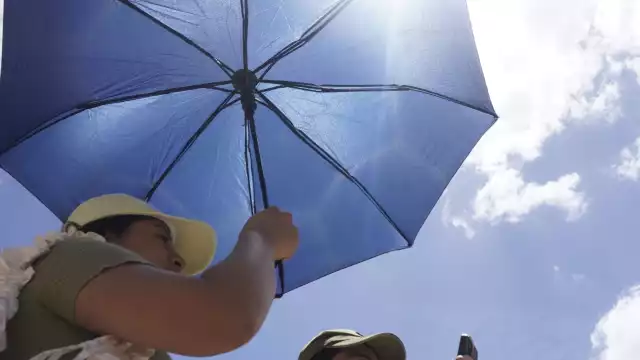 Campeche seguirá con temperaturas muy calurosas, entre 37 y 41 °C.

