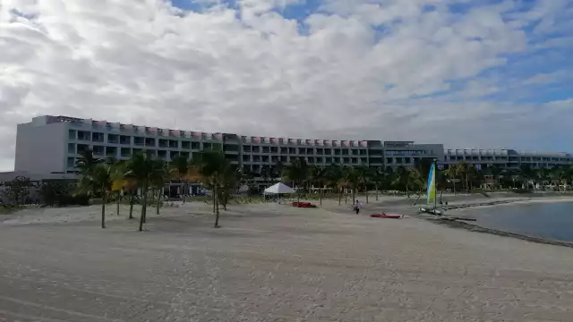 Autoridades de la  Fiscalía restringieron  el acceso a las 498  habitaciones del  desarrollo, cuya  apertura estaba  programada para  el próximo 10 de noviembre