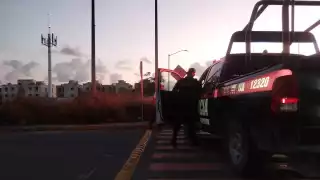 El cuerpo fue llevado a las instalaciones de la Semefo y su identidad sigue siendo desconocida