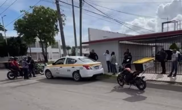 Taxista en Chetumal es nuevamente señalado de comportamientos inadecuados.