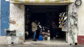 Desde las 8:00 horas de este viernes una línea reventada provocó un corte de la energía eléctrica en gran parte del Centro de Mérida