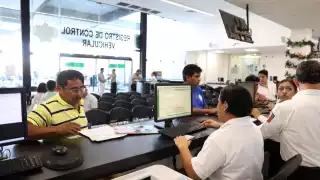 En varios estados de la República se vence el plazo para el refrendo vehicular este 31 de marzo.