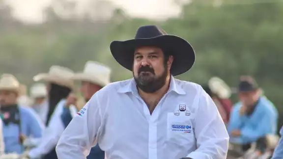 Esteban Abraham Macari ha enfrentado acusaciones por desvío de dinero