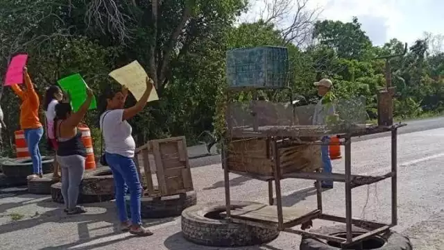 Afectados han pasado varios días sin luz y mucho menos sin respuesta de las autoridades