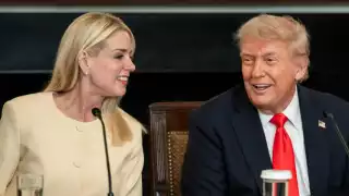 Las palabras de Pam Bondi surgen tras una fuerte acusación de EU en contra de grupos bancarios mexicanos