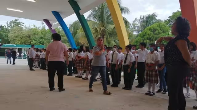 Los padres de familia piden que se refuerce la seguridad del plantel