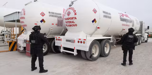 La Secretaría de Seguridad y Protección Ciudadana y la Fiscalía General de la República desmantelaron una red clave de huachicol.