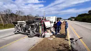 El incidente ocurrió cuando el neumático trasero derecho