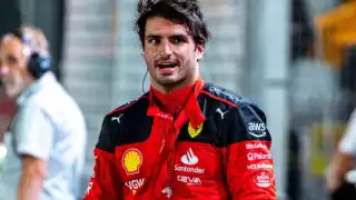 Carlos Sainz en la Pole Position y Checo Pérez en el lugar 18 para el GP México 2024