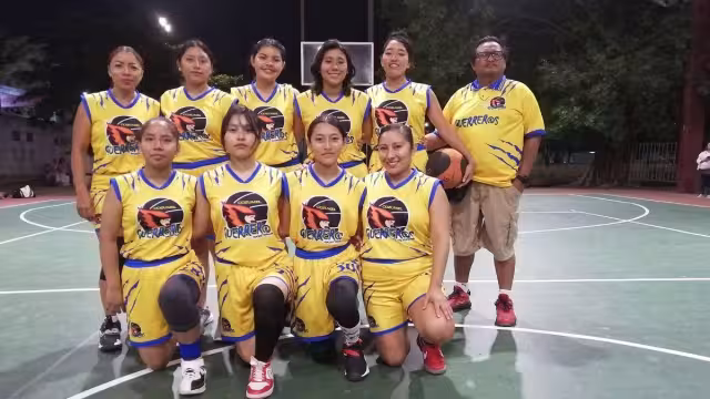 'Las Guerreras' se proclaman ganadoras en la Liga Municipal de Básquetbol de Cozumel