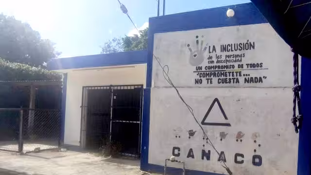 La prolongada crisis económica que se ha extendido a lo largo de todo el año, ha tenido un impacto devastador por todo el municipio, lamentan emprendedores locales