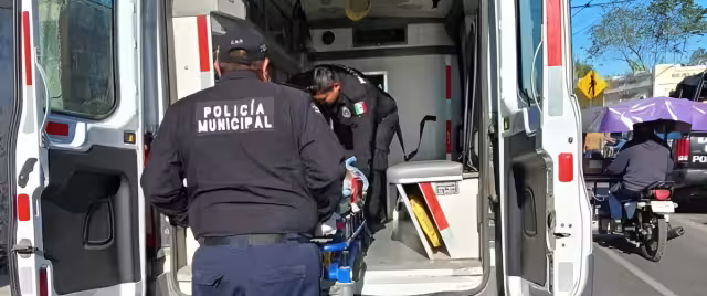El joven fue trasladado de emergencia a un hospital