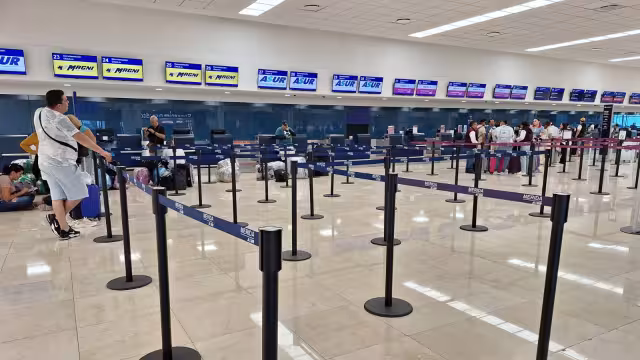 Hay afluencia normal de pasajeros en el aeropuerto de Mérida