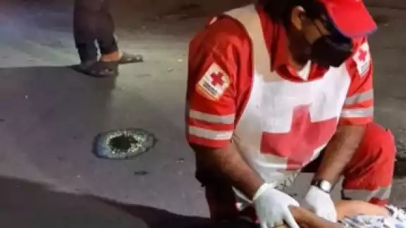 El occiso aún recibió atención médica en el lugar del accidente.