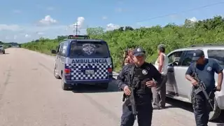 Encuentran a mujer golpeada y abandonada en carretera de Chetumal; sujetos le robaron su  camioneta 