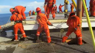 Empresarios advierten una crisis similar a la de 1994 por problemas en PEMEX