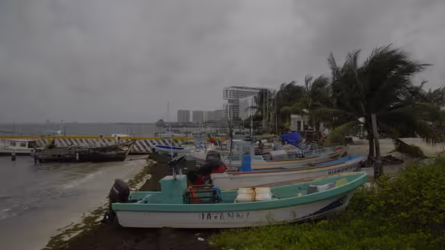 Se prevé que Beryl toque tierra en la Península de Yucatán este viernes