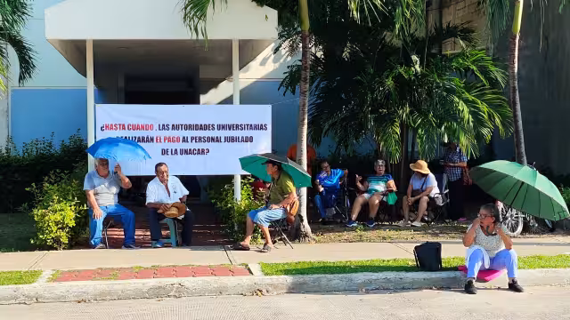 los sindicalizados estuvieron aproximadamente dos horas en protesta pacifica