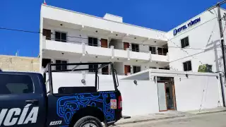 Vecinos de la zona observaron saliendo del centro de hospedaje a los integrantes de la supuesta banda criminal, quienes al parecer, son originarios de Tamaulipas.