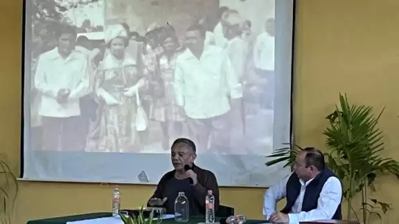 El viernes se cumplirán 50 años de la llegada de la monarca a Tizimín, quien acudió al CBTA 14 El viernes se cumplirán 50 años de la llegada de la monarca a Tizimín, quien acudió al CBTA 14