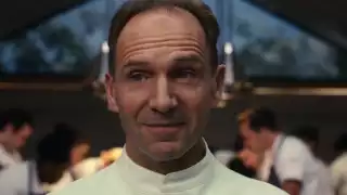 Ralph Fiennes es un reconocido actor británico que fue elegido para ser el presidente Snow