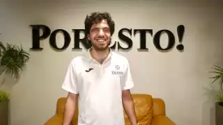 Flores Pacheco es un paratleta de 100, 200 y 400 metros de la modalidad de ciegos y débiles visuales