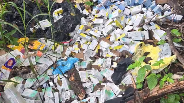 Encontraron cajas, pastillas, ampolletas y frascos diversos. No tenían el sello de la Secretaría de Salud