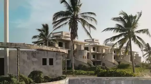 El Club Maeva Mayan Beach cerró sus puertas por la crisis económica que se presentó en 1994