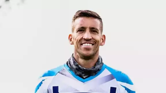Vikonis tuvo que dejar a su equipo para regresar a Uruguay Vikonis tuvo que dejar a su equipo para regresar a Uruguay