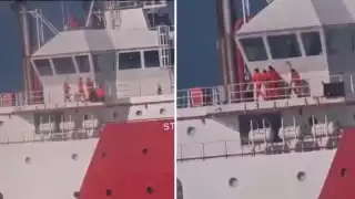 Captan a hombre intentando lanzarse de barco petrolero en la Sonda de Campeche