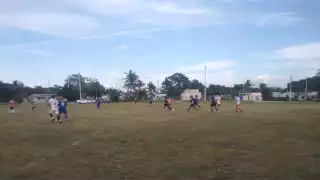 “La Rosita” en penumbras: jugadores reclaman apoyo al Ayuntamiento del Carmen