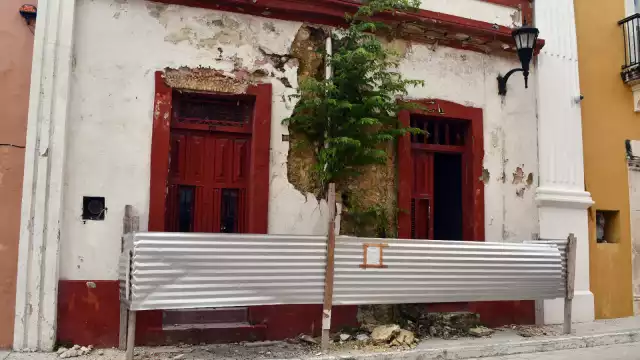 Nueve casas abandonadas en el Centro Histórico están en riesgo por deterioro, especialmente en temporada de lluvias.