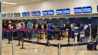 Aeropuerto de Mérida inicia la semana con  vuelos retrasados de VivaAerobus 