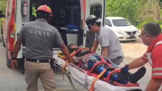 Trabajador cae de cuatro metros mientras realizaba labores de mantenimiento en Tulum
