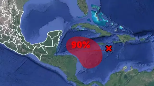 La zona de baja presión se encuentra a 1,255 km de Cancún