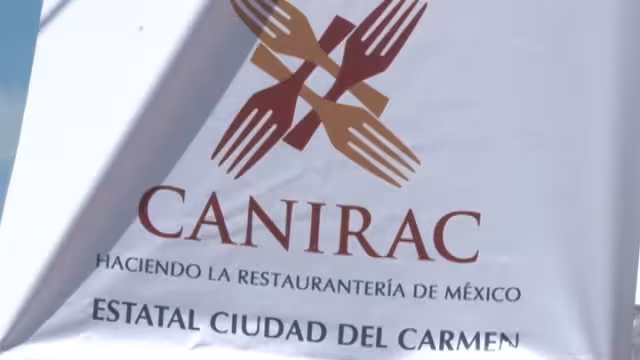 La CANIRAC de Ciudad del Carmen tiene alrededor de 100 negocios afiliados, que cuentan con 10 empleados en promedio, cada uno.