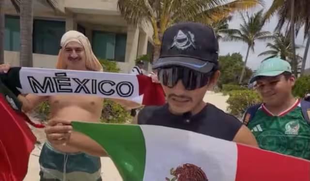 Pescadores pidieron respeto a las playas públicas en Playa del Carmen