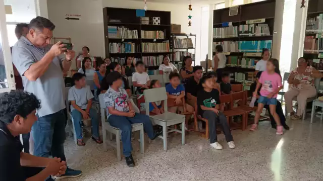 Los padres de familia de los niños, quienes indicaron que sus hijos aprovecharon los cursos para aprender nuevas cosas