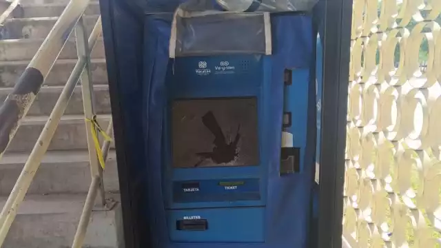 El cajero de Va y Ven tiene rota la pantalla, por lo que no puede ser utilizado