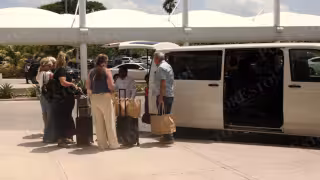 Operadores indicaron que la disputa por los clientes daña la imagen del destino, cuando el arribo de los turistas debería realizarse en orden y con respeto