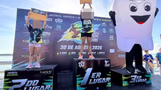 Triunfan Rosa Cruz y Juan José Montes, en la primera “Kiai Run Cancún” en Malecón Tajamar