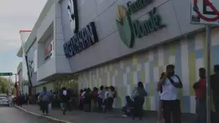 Plaza Las Tiendas, antes conocida como Plaza Cancún 2000, fue el primer centro comercial