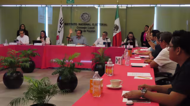 El INE tiene ya al 100% de los equipos que coordinarán el trabajo de las 50 mesas de votación