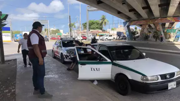 Aseguró que están sobrepasados para verificar la gran cantidad de unidades que circulan en Quintana Roo