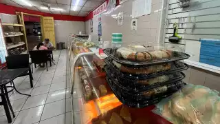 Luego del 6 de enero, las tradicionales Roscas de Reyes, comienzan a rematarse en supermercados y panaderías del Centro de Mérida