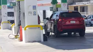 Transportistas de Campeche celebran acuerdo entre la  Claudia Sheinbaum y empresarios para frenar el precio de la gasolina Magna