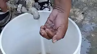 Vecinos de las comunidades evidenciaron el mal estado del agua