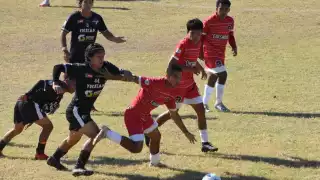 Corsarios extendió su racha invicta en casa